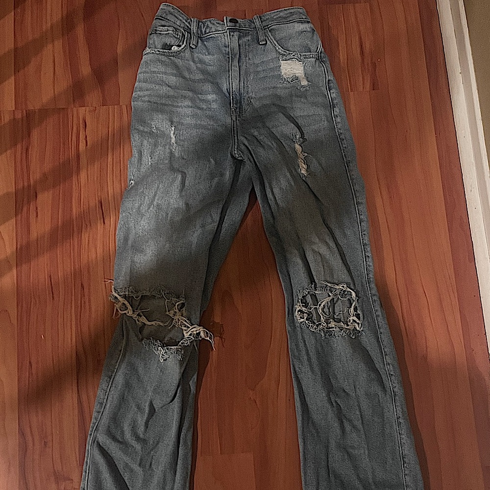 Straight Jeans